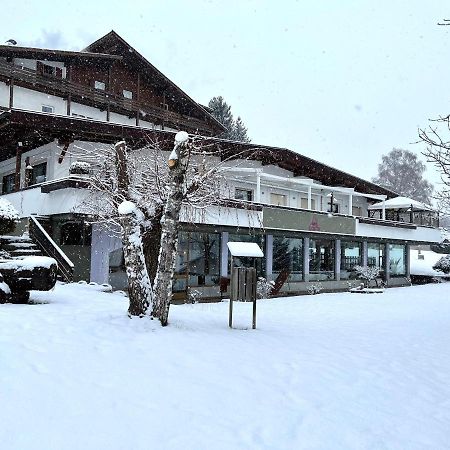 Hotel Latemar カステッロ・ディ・フィエンメ エクステリア 写真